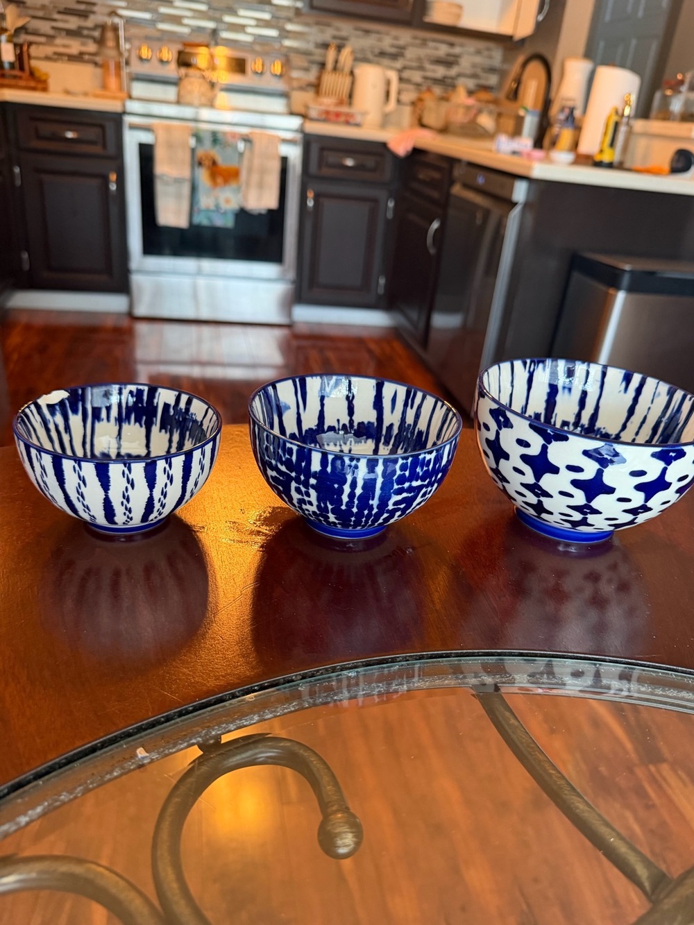 3 pc West Elm INDIGO TIE-DYE Nesting Bowl Set, 3.5" 4.25" 5", White Blue Cobalt
